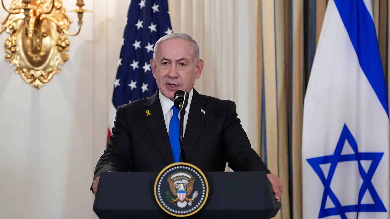 Нетаняху нареди "незабавни и мощни удари" по Газа