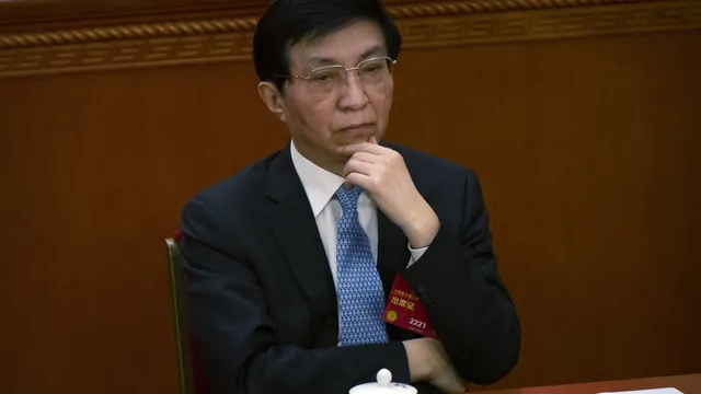 Китай няма да изключи употреба на сила срещу Тайван, заяви правителствен говорител