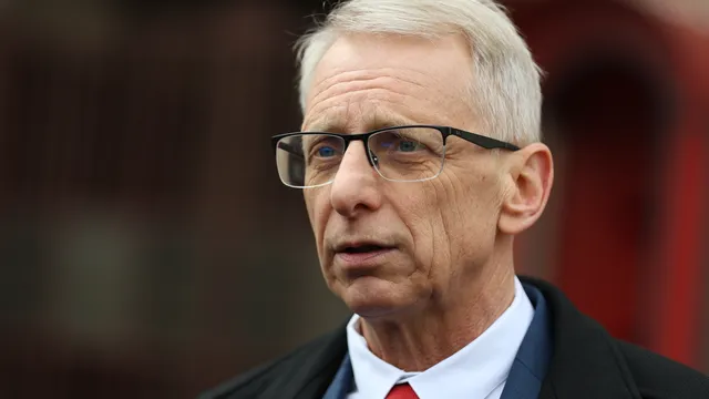 Николай Денков: 2% увеличение на осигуровките е реално увеличение на данъците