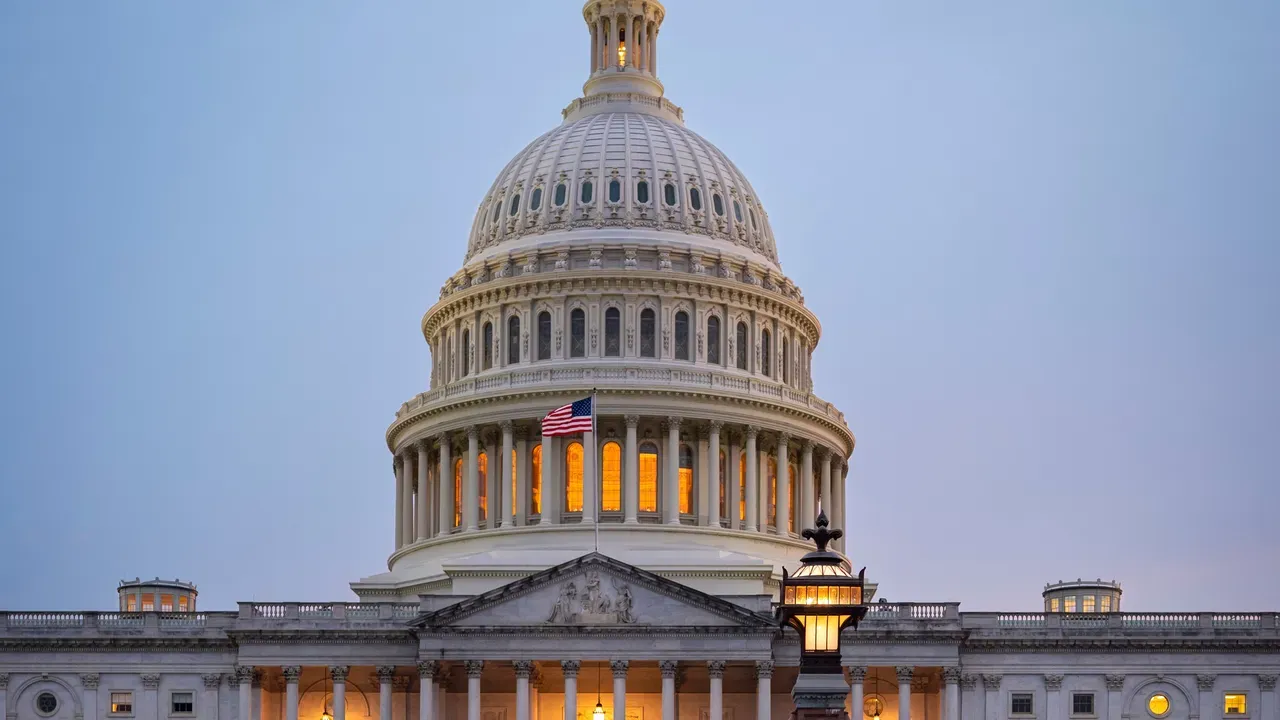 Правителствената криза в САЩ може да причини загуби до 14 млрд. долара