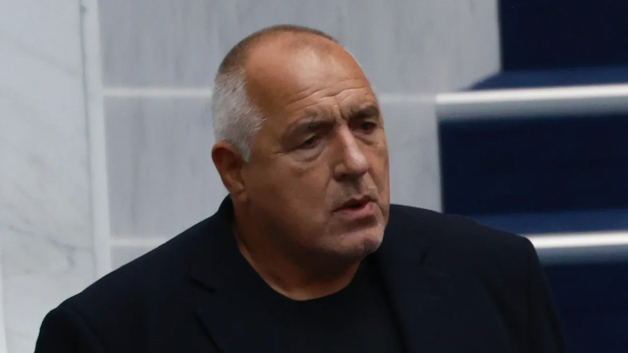 Борисов подкрепи подписката на ПП-ДБ с искане за оставката на председателя на КПК Антон Славчев