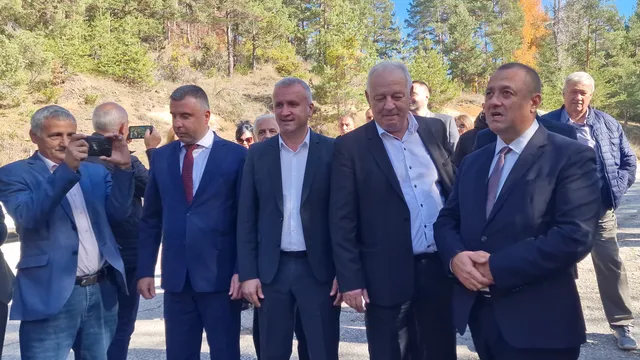 Родопите с дълго чакан ремонт: започва обновяването на пътя към Смолян