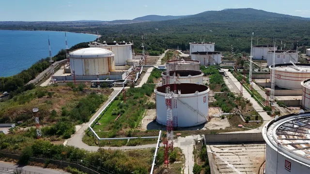 Явор Куюмджиев: България няма думата при продажбата на "Лукойл"