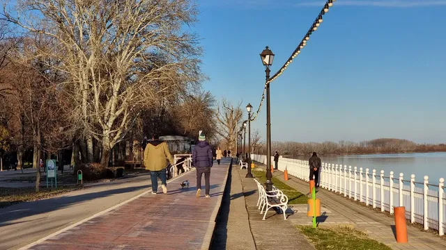 Утре ще е слънчево и топло, но с мъгли в равнините