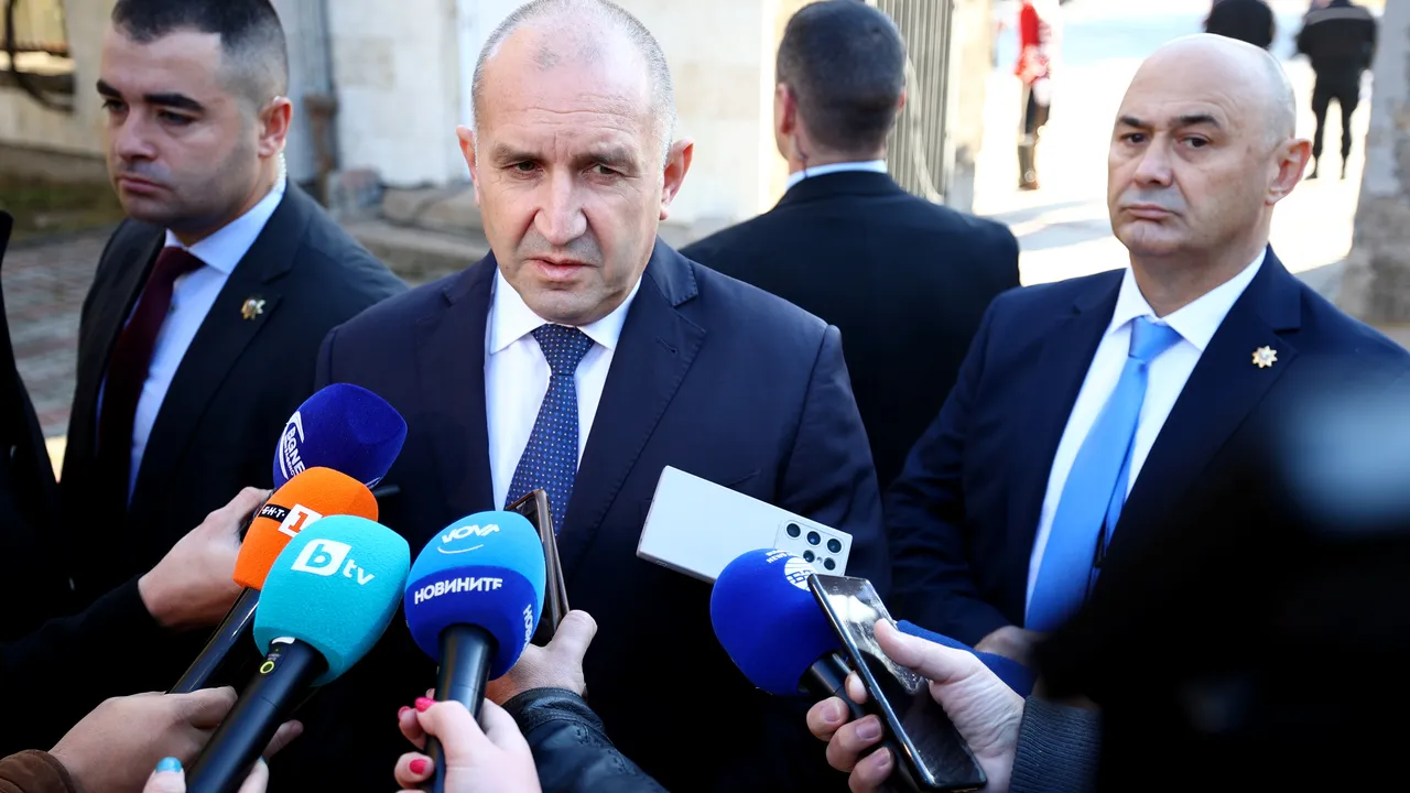 Румен Радев: Хората настояват да си направя партия