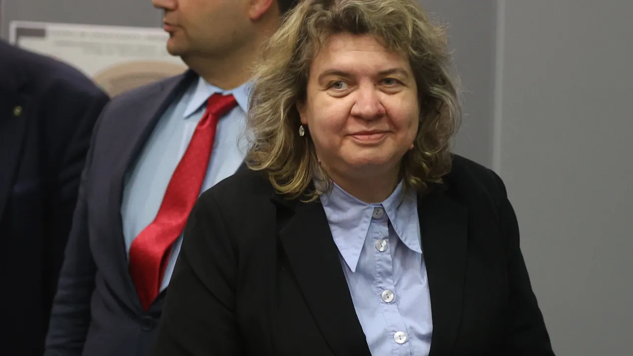 Киселова: Не напускам от страх, а защото шумът стана по-важен от смисъла