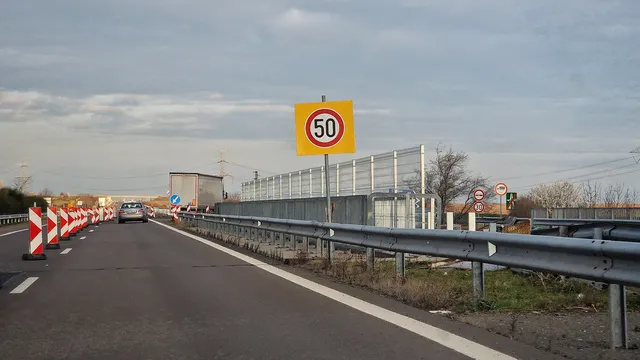 Ремонт на 87-км на АМ "Тракия" към София ограничава движението утре