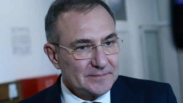 Гуцанов с добри новини: 900 лева стават майчинските през втората година