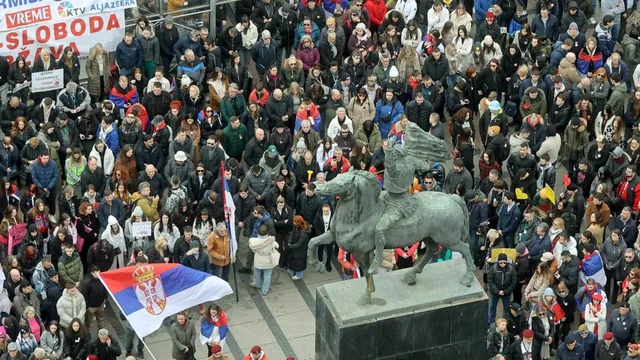 Раните на Сърбия: Как две трагедии родиха най-големия протест от години