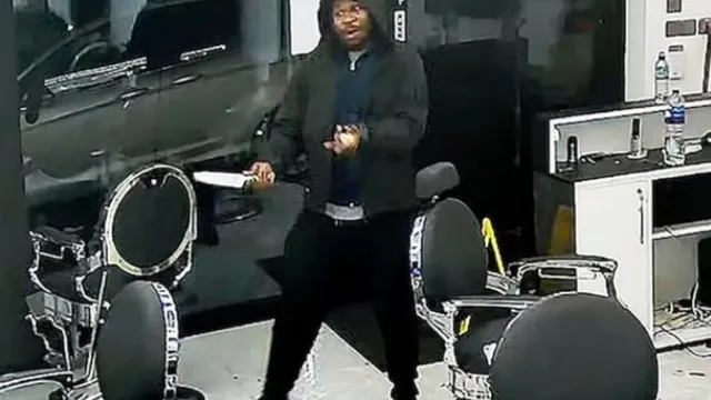 Четири пропуска, 11 ранени: Полицейският провал, който окървави Великобритания