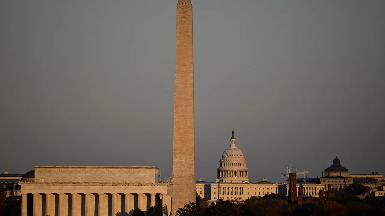 Американското правителство преживява най-дългото спиране на дейността си в историята