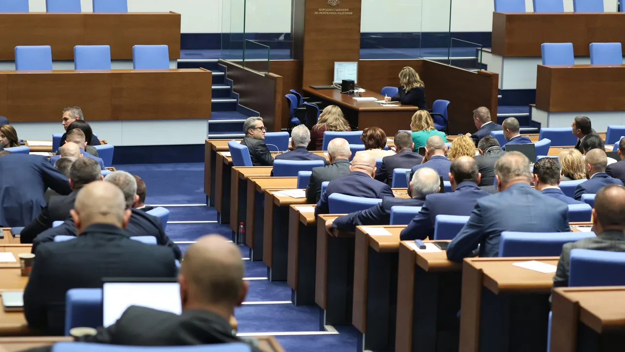 Парламентът отказа налагането на проверка на хотел, свързван с Росен Желязков