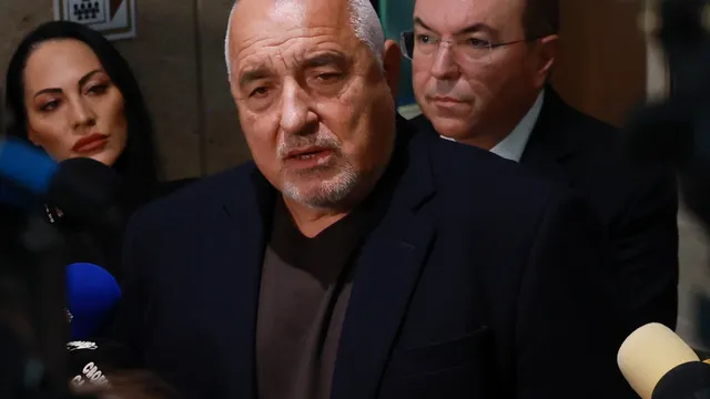 Борисов: Няма да поставя под риск доходите на хората