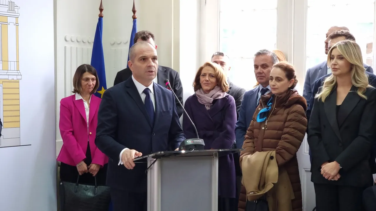 ''Историята ни остави планини, ние ще построим тунелите“ – Караджов от Гюешево