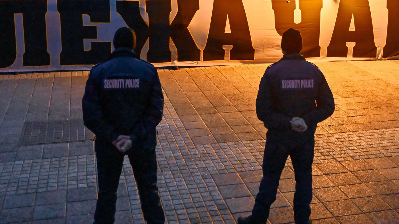 Близо 2000 полицаи ще охраняват дербито в столицата