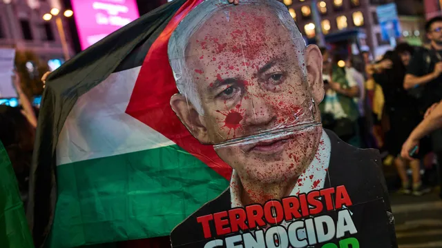 По обвинения в геноцид Турция издаде заповед за арест на Бенямин Нетаняху