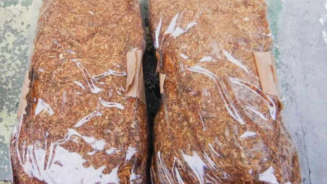 Близо тон насипен тютюн откриха румънски полицаи в български автомобил на границата