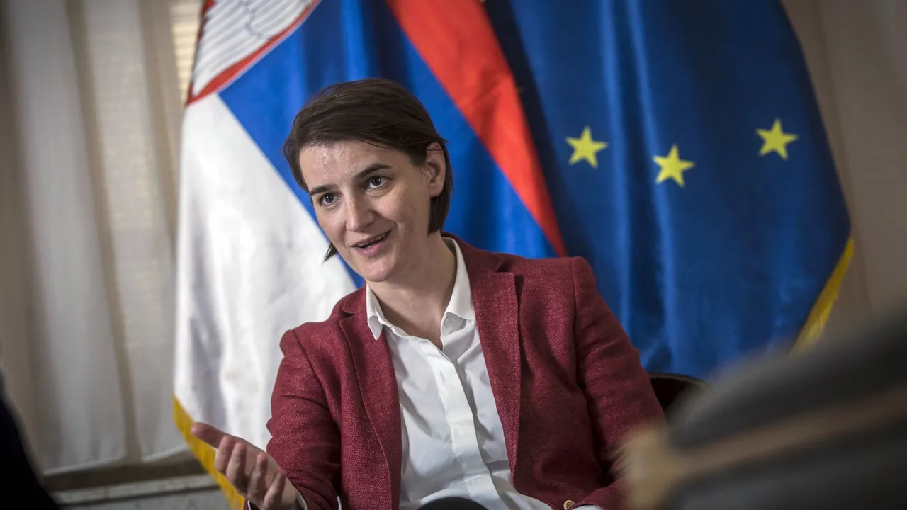 Сърбия се опитва да обърне плочата: Ана Бърнабич в Украйна