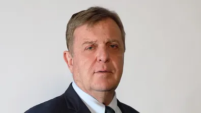 Каракачанов за 10 ноември: Червената номенклатура излъга надеждите на българите