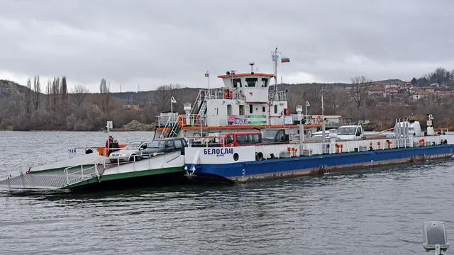 Поредна авария на тръбата за отпадни води под Варненското езеро