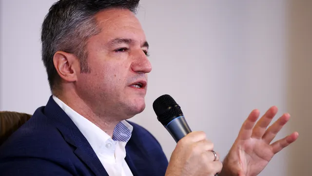 Вигенин: Мицкоски не иска РСМ да бъде част от ЕС