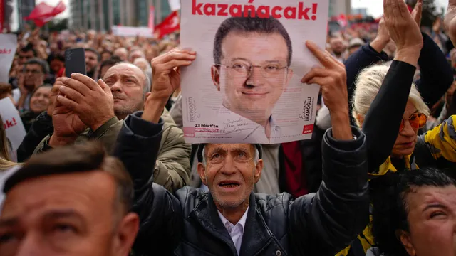 Прокуратурата в Турция иска над 2000 години затвор за Имамоглу