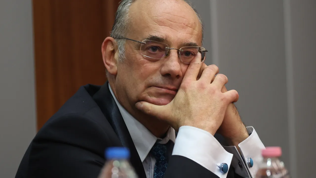 Атанас Семов: Живем в безпътица