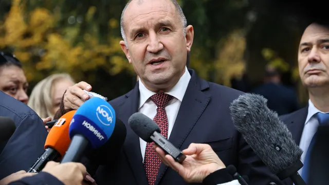 Президентът: Управляващите саботират работата на "Лукойл"