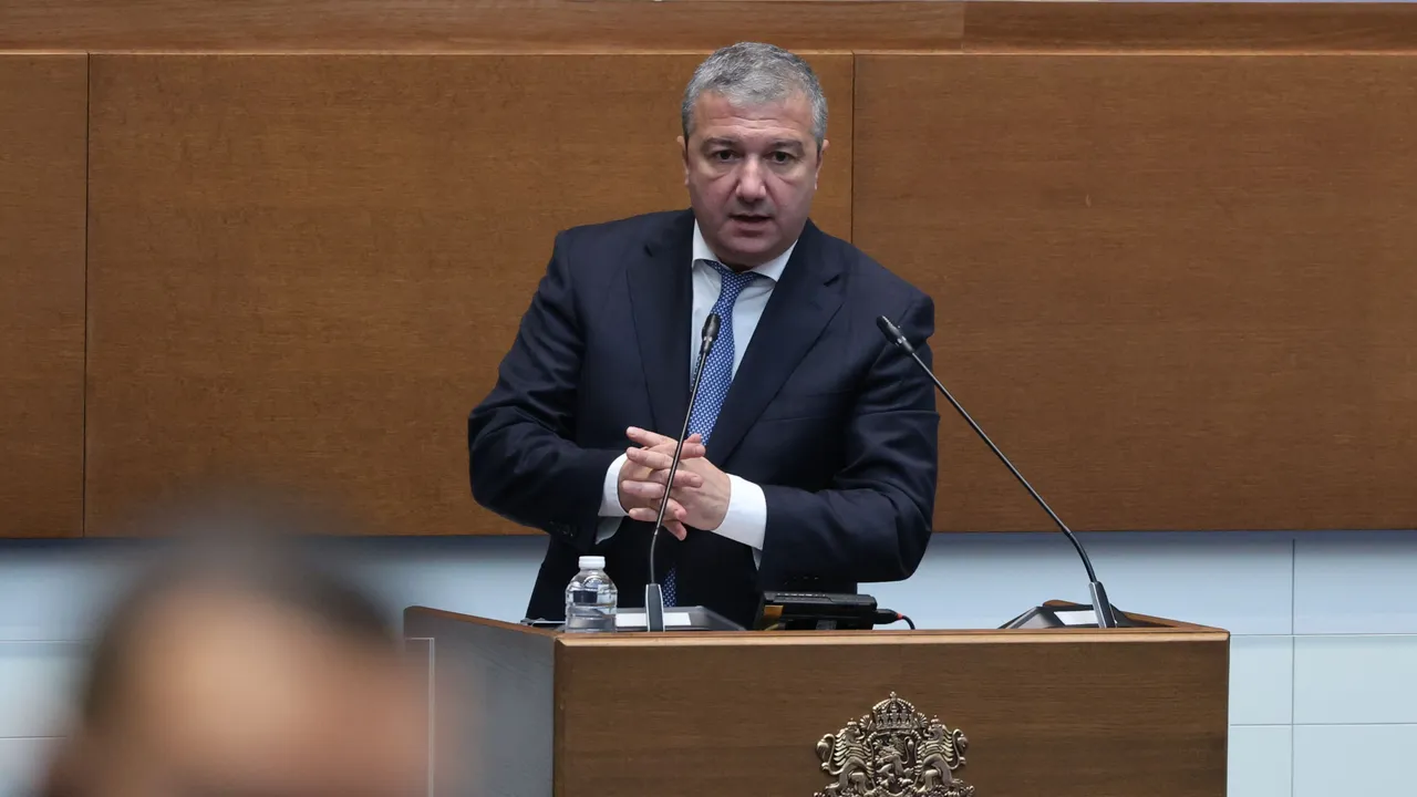 БСП с апел към работодателите: Необходимо е да участвате в Националния съвет за тристранно сътрудничество