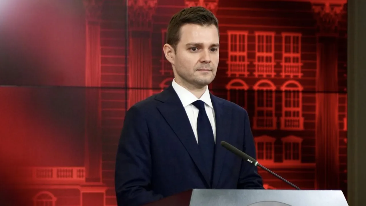 Муцунски към София: „Политиката е вън от играта“ – РС Македония праща историците да се оправят сами