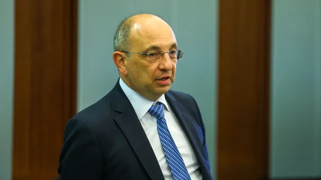 Николай Василев: Бюджетът купува гласове, а не решава проблеми