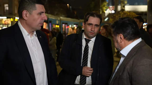 „САРАФOFF!“ – София поиска оставката му пред Съдебната палата