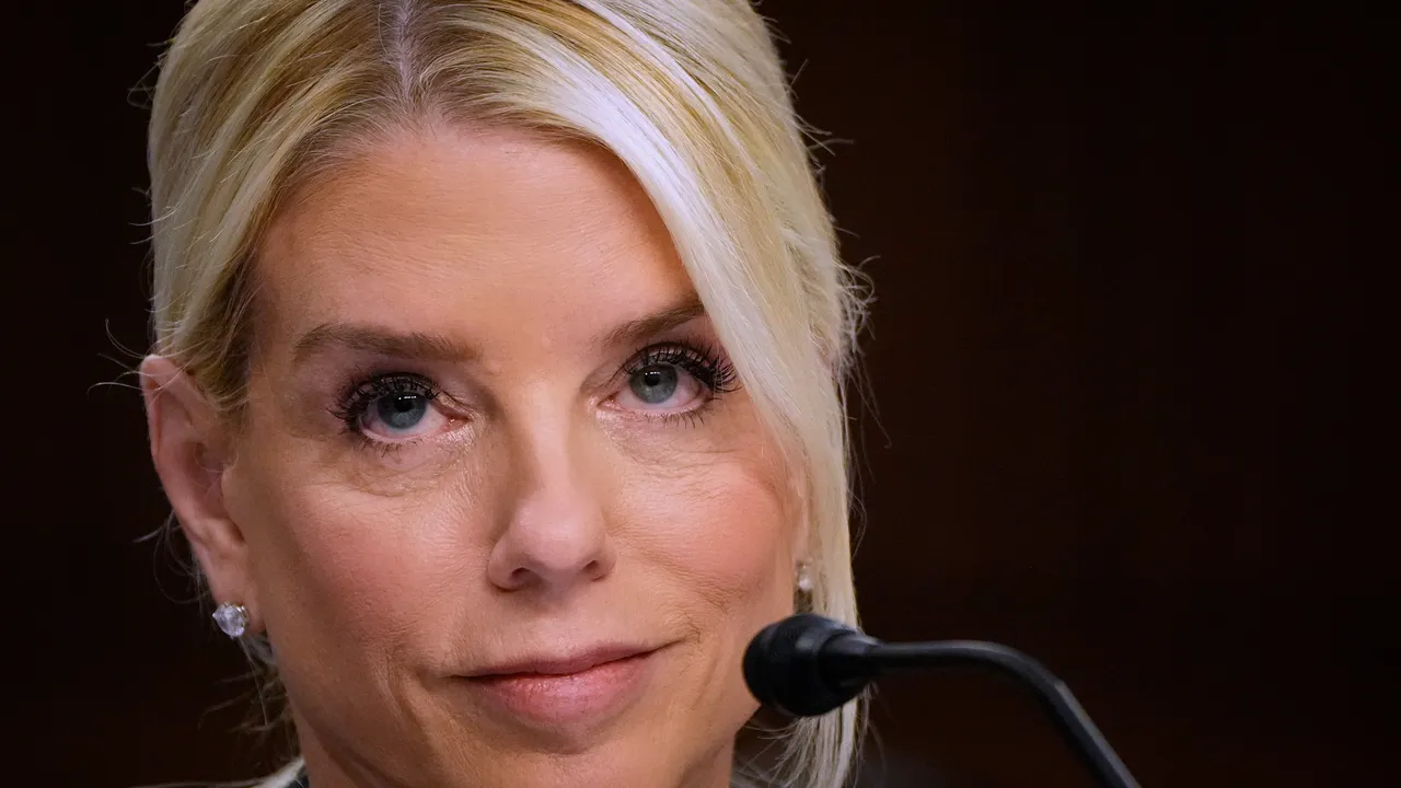 Администрацията на Тръмп завежда дело срещу изборната карта на Калифорния