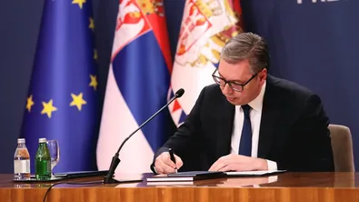 Вучич след срещата с Макрон: Френската "Алстом" ще строи метрото в Белград