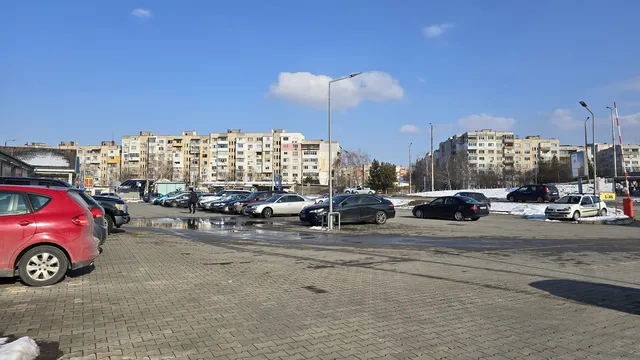 МРРБ: Борис Бонев лъже за паркоместата на ведомствата