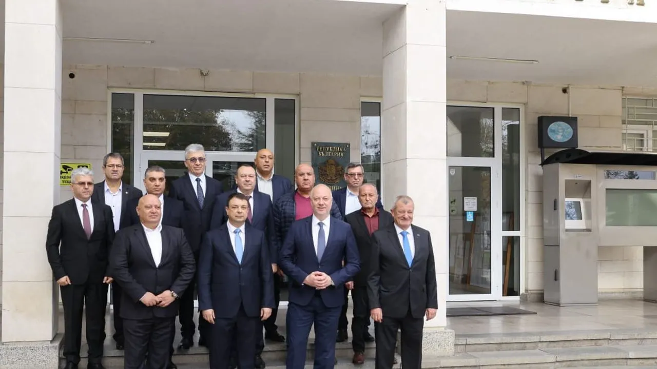 Близо 1 млрд. за общините: Премиерът обеща стабилна подкрепа в Силистра