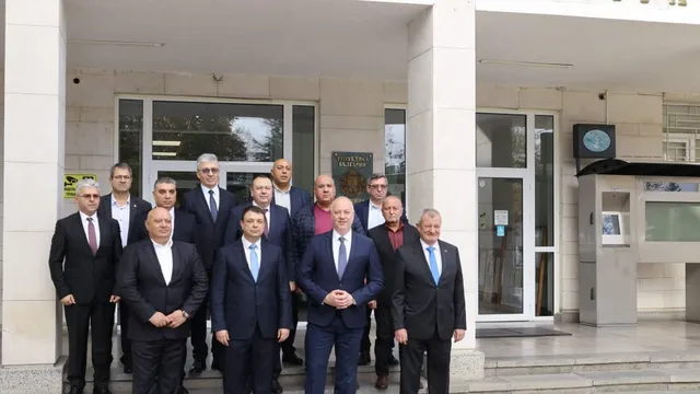 Близо 1 млрд. за общините: Премиерът обеща стабилна подкрепа в Силистра