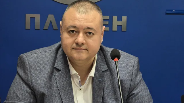 Свилен Трифонов: Спецов ще има функцията на сламен човек в "Лукойл"