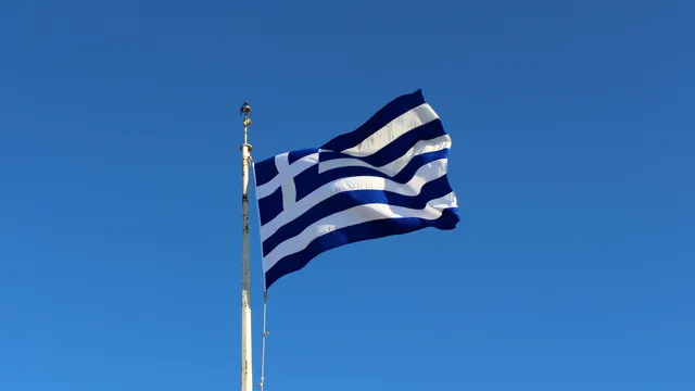 Гърция налага мито от 2 евро на пратки от Китай