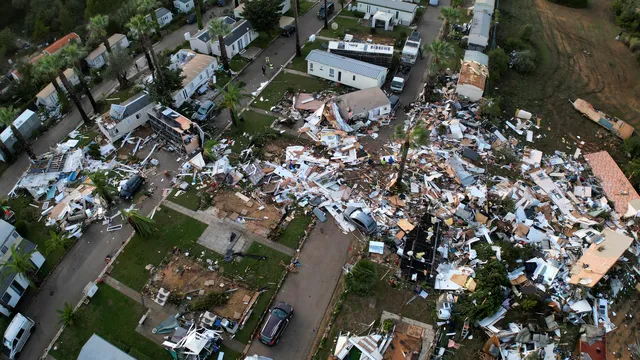 Бурята „Клаудия“ връхлита Европа: Португалия издава ново предупреждение за опасно време