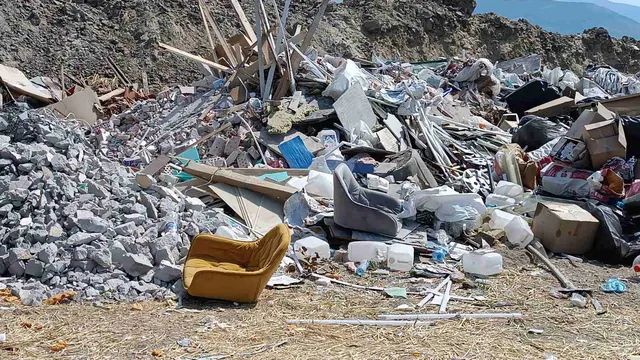 Зам.-министър Атанасов: В България има 3000 незаконни сметища