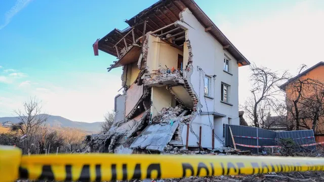 "Не ни оставиха дори гроб, на който да плачем“: Историята за мистериозния взрив в Банкя продължава, какво уби Антоанета и Тодор?