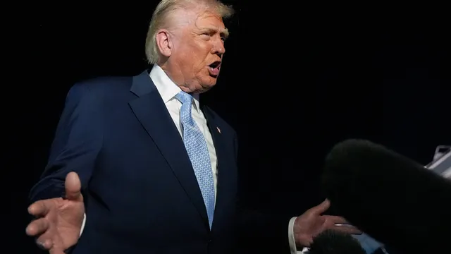 Тръмп: В Конгреса подготвят закон за санкции срещу държави, търгуващи с Русия