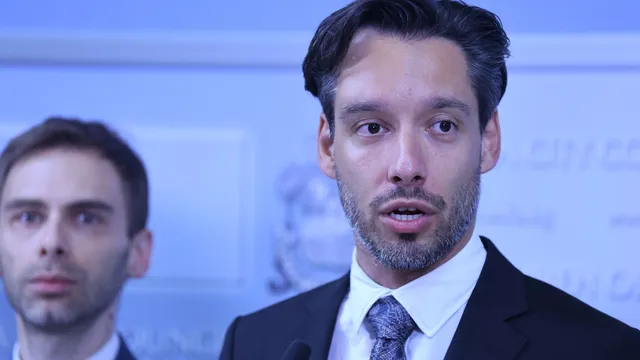 Борис Бонев: Зоните за платено паркиране ще "изчистят" и изоставените автомобили