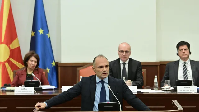 Лидерът на опозицията в РСМ: Рискуваме нови условия по пътя към членство в ЕС