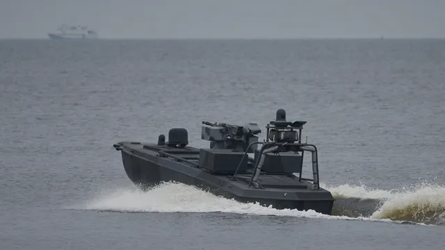 „Катимерини“: Гърция и Украйна ще произвеждат морски дронове заедно