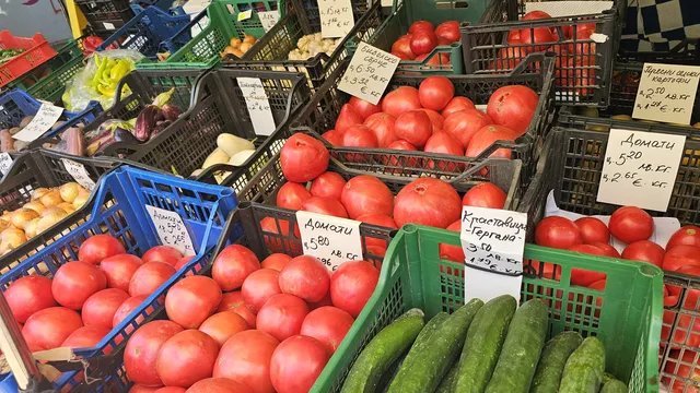 100% са надценките в магазините, заяви Манолова