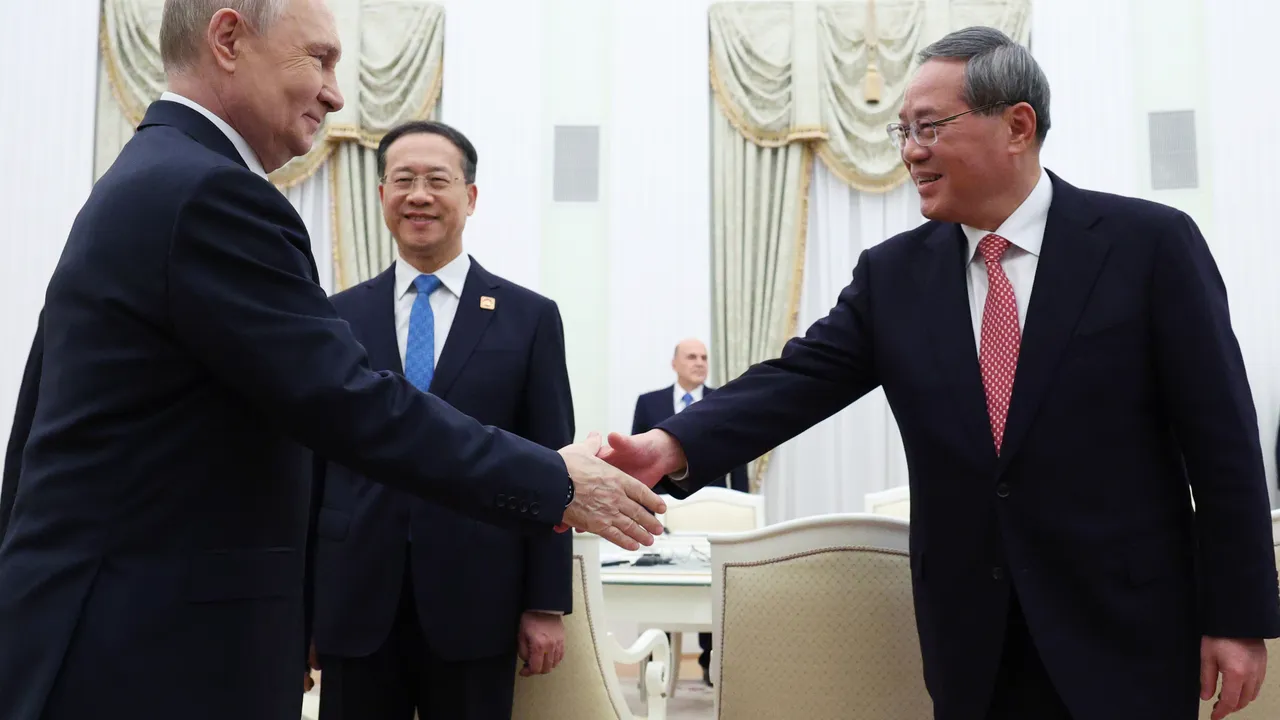 Китайският премиер Ли Цян обсъди с Владимир Путин развитието на стратегическото партньорство