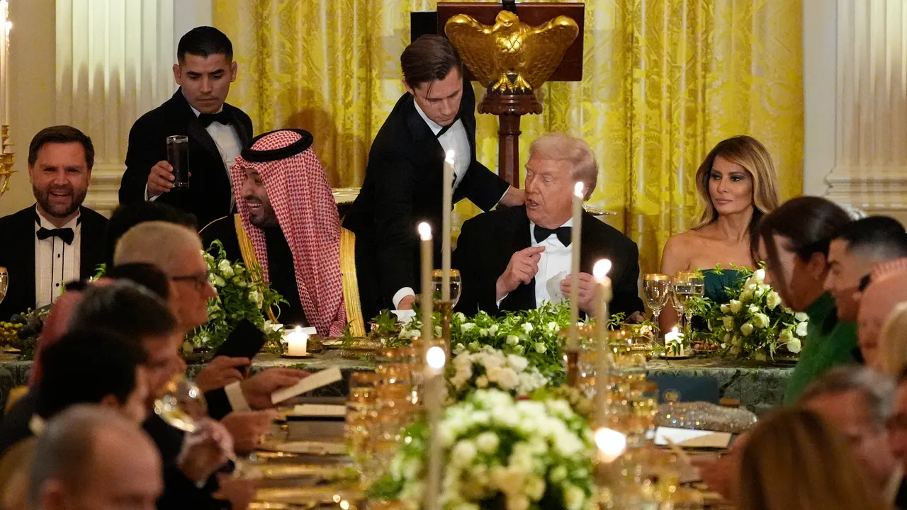 Тръмп: САЩ дават на Саудитска Арабия статут на ключов съюзник извън НАТО