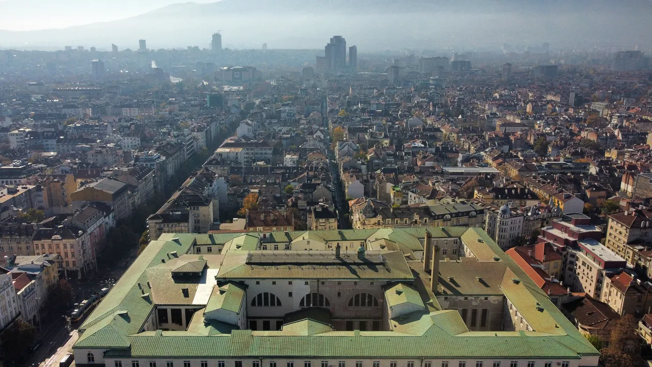 За паркирането: Обсъждане не се прави с анкети между роднини